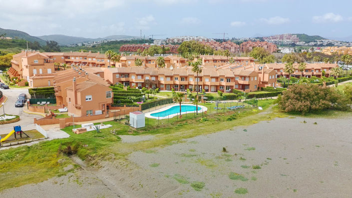 Image No.4-3 Bed Townhouse for sale