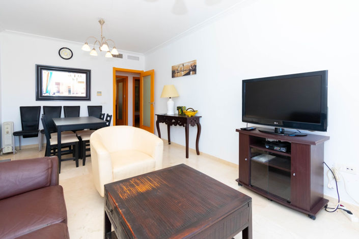 Image No.12-2 Bed Property for sale