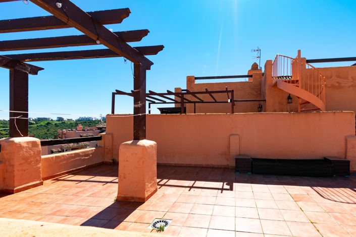 Image No.22-2 Bed Property for sale