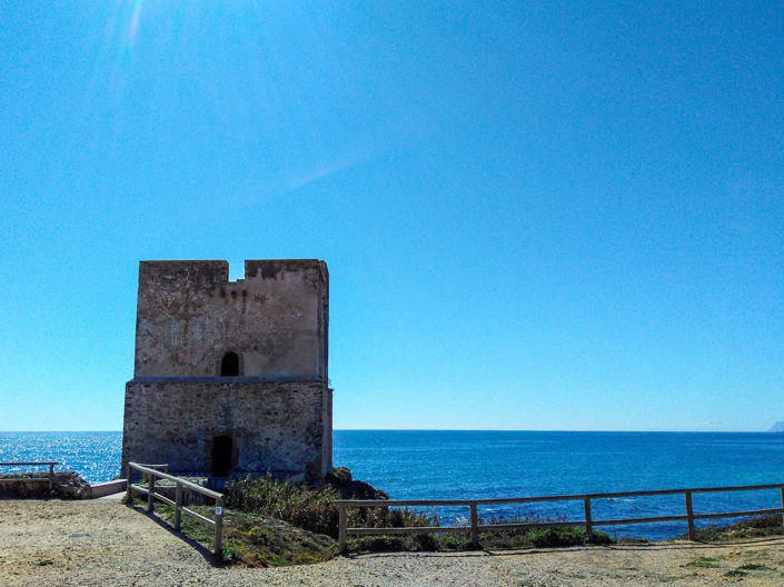 Image No.32-2 Bed Property for sale