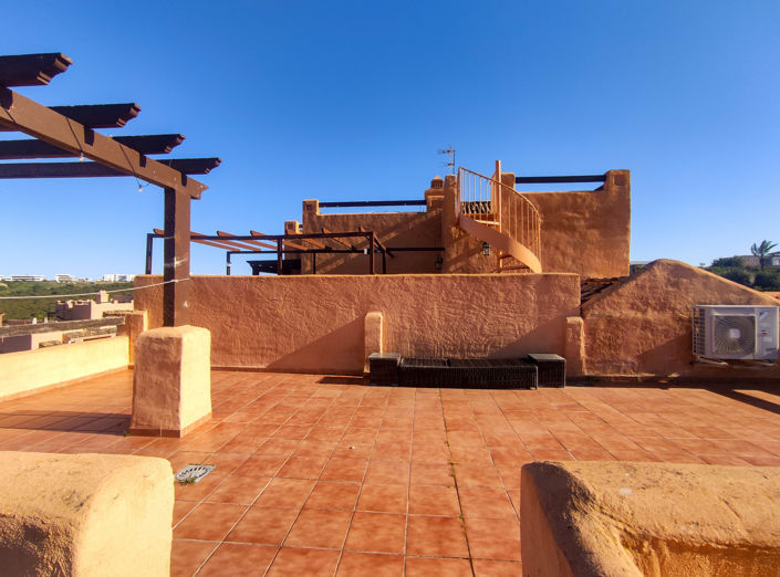 Image No.34-2 Bed Property for sale