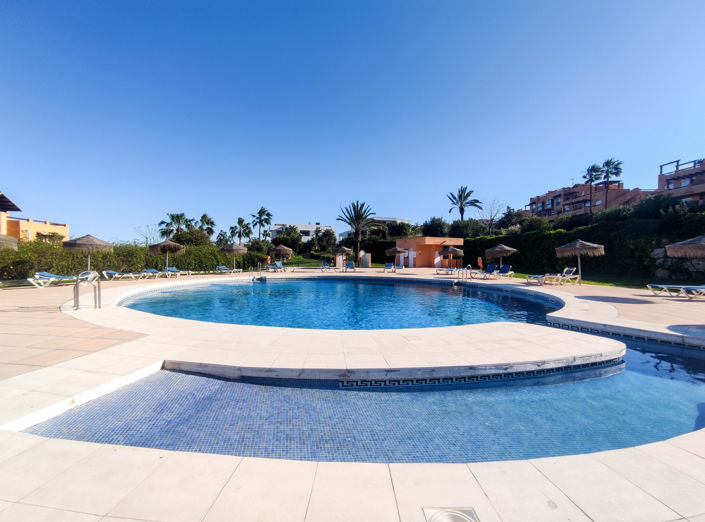 Image No.40-2 Bed Property for sale