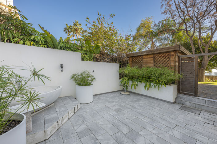 Image No.19-6 Bed Villa for sale