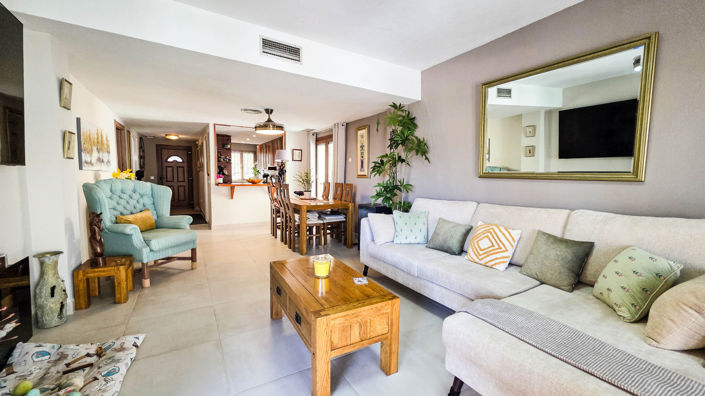 Image No.4-3 Bed Property for sale