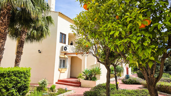 Image No.8-3 Bed Property for sale