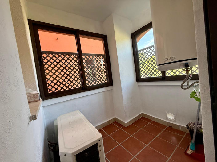 Image No.34-3 Bed Property for sale