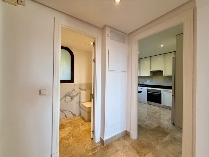 Image No.38-3 Bed Property for sale