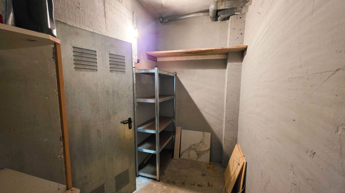 Image No.47-3 Bed Property for sale