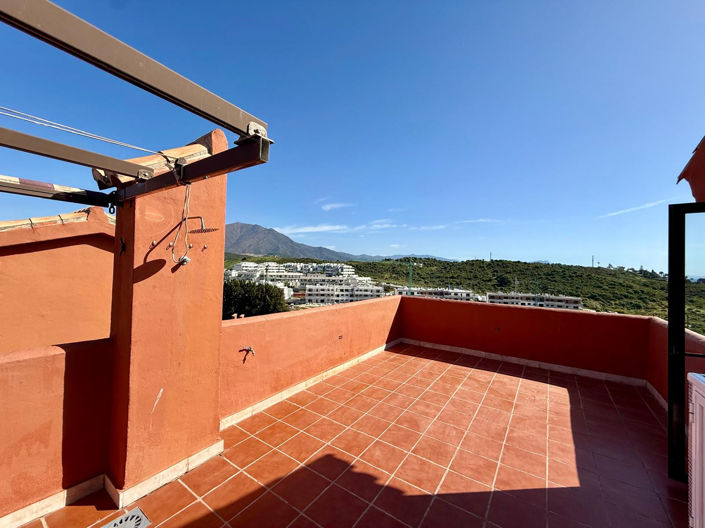 Image No.8-3 Bed Property for sale