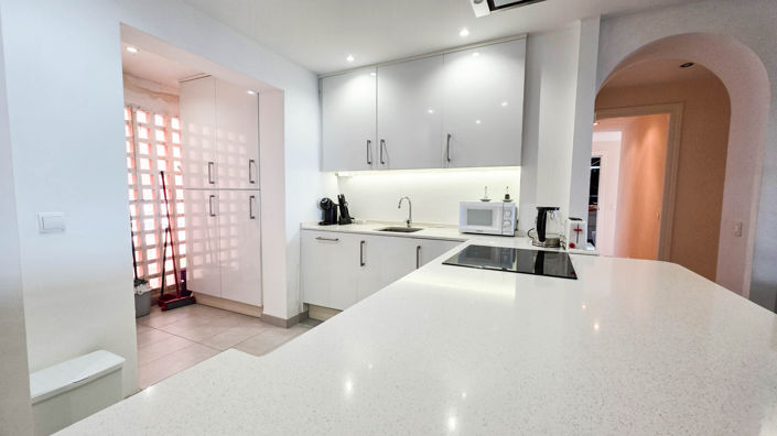 Image No.17-3 Bed Apartment for sale