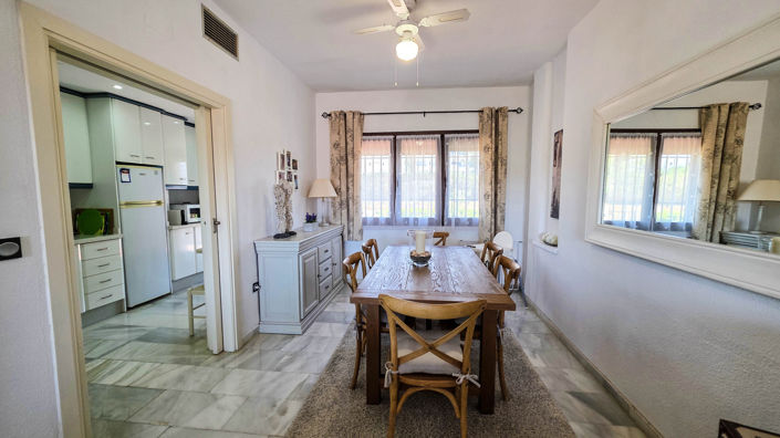 Image No.11-3 Bed Townhouse for sale