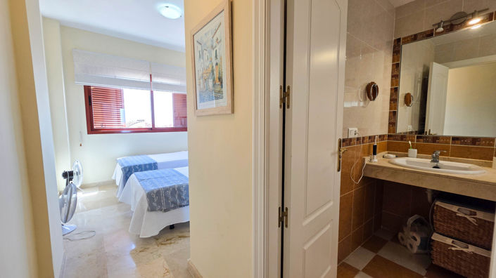 Image No.15-2 Bed Apartment for sale