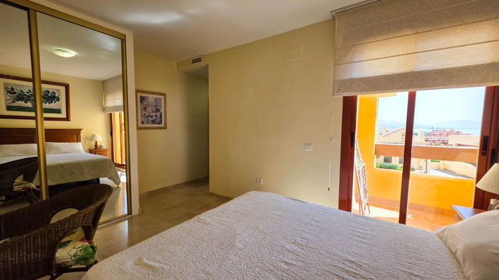 Image No.12-2 Bed Apartment for sale