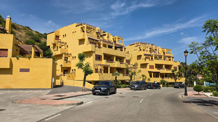 Image No.23-2 Bed Apartment for sale