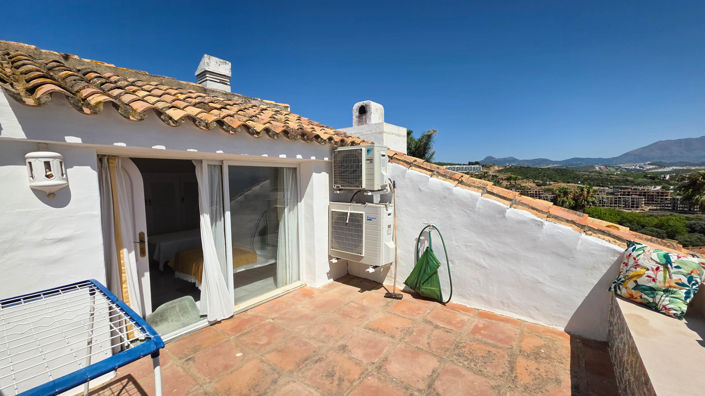 Image No.31-3 Bed Townhouse for sale