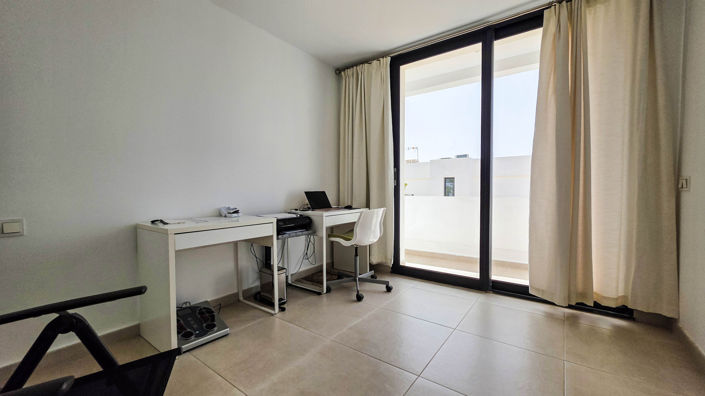 Image No.25-3 Bed Villa for sale
