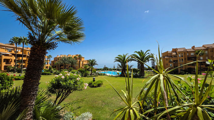 Image No.26-3 Bed Property for sale