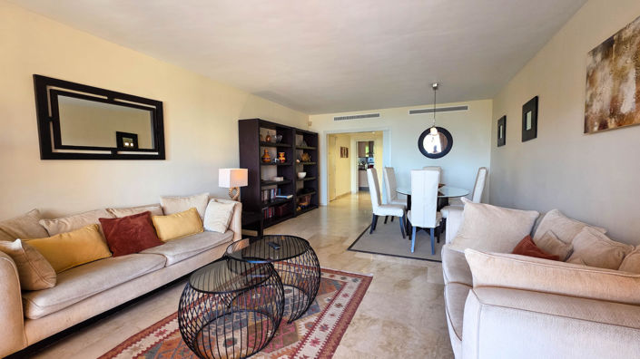 Image No.28-3 Bed Property for sale