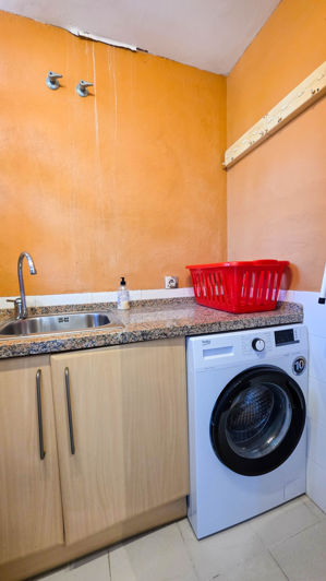 Image No.30-3 Bed Property for sale