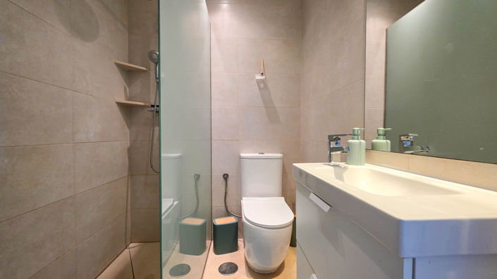 Image No.22-3 Bed Property for sale