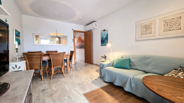 Image No.12-2 Bed Townhouse for sale