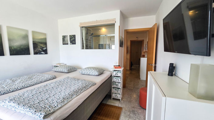 Image No.22-2 Bed Townhouse for sale