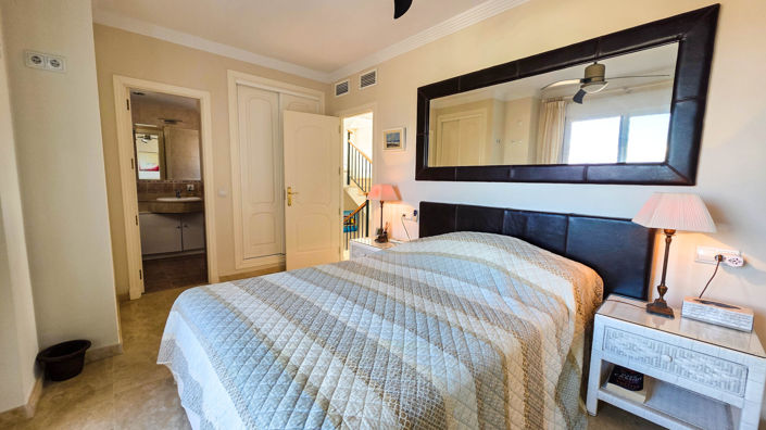 Image No.32-4 Bed House for sale