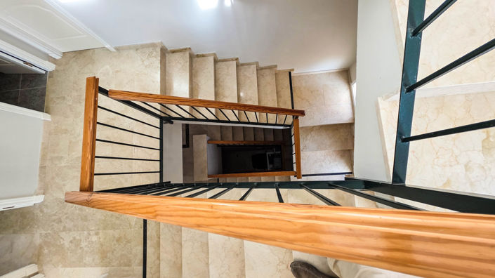 Image No.39-4 Bed House for sale