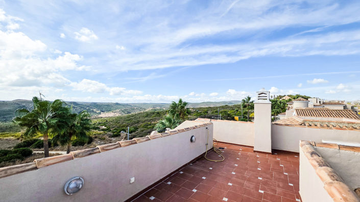 Image No.49-4 Bed House for sale