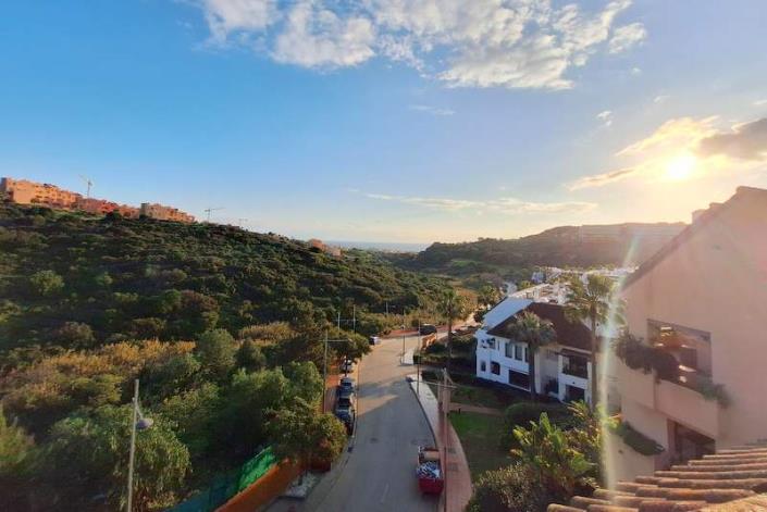 Image No.8-2 Bed Penthouse for sale