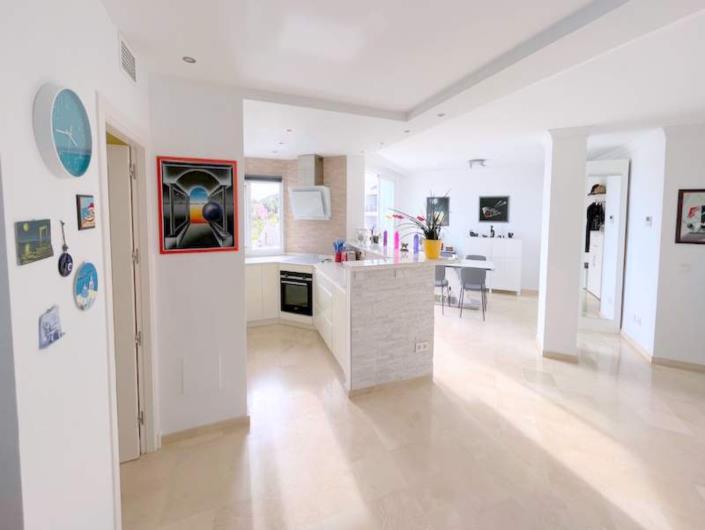 Image No.5-3 Bed Apartment for sale