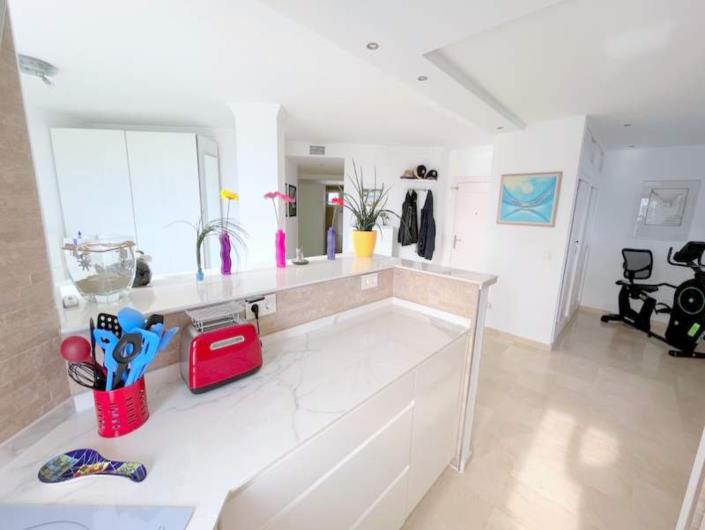 Image No.11-3 Bed Apartment for sale