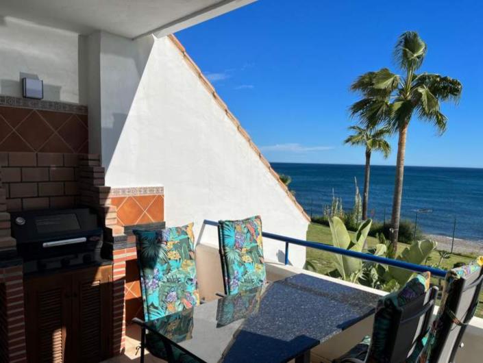 Image No.23-3 Bed Apartment for sale