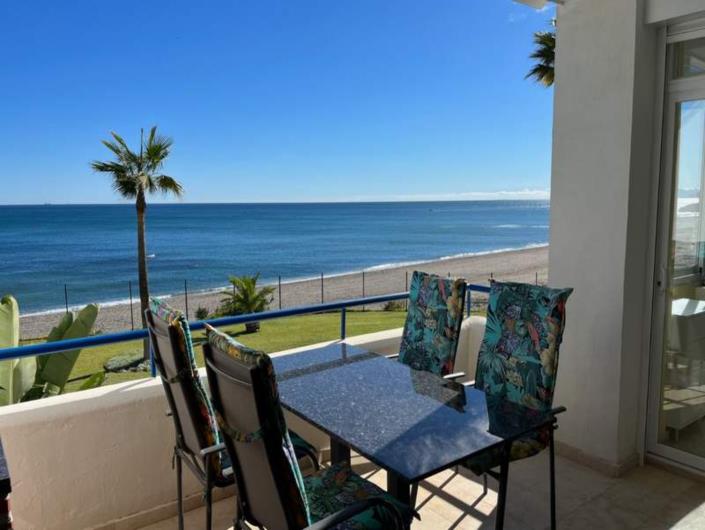 Image No.24-3 Bed Apartment for sale