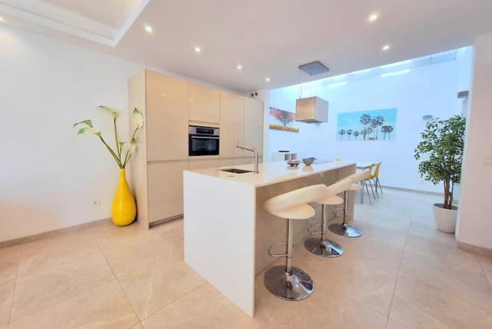 Image No.5-Appartement de 2 chambres à vendre à La Duquesa