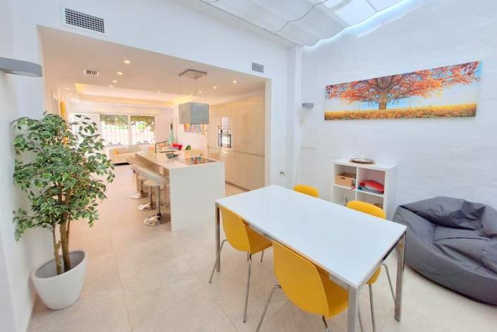 Image No.7-Appartement de 2 chambres à vendre à La Duquesa