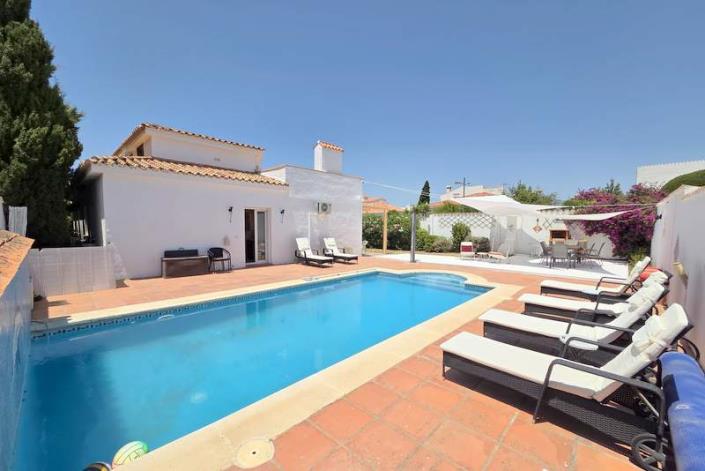 Image No.1-5 Bed Villa for sale