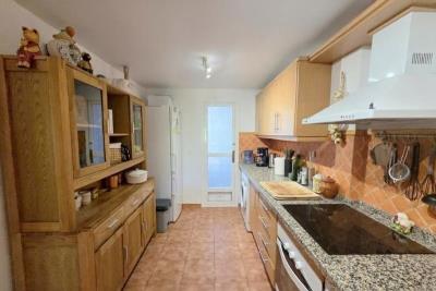 Kitchen-e