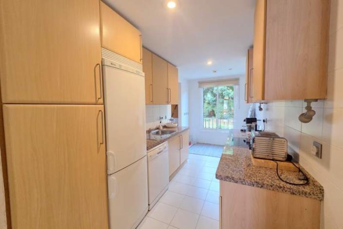 Image No.8-3 Bed Apartment for sale