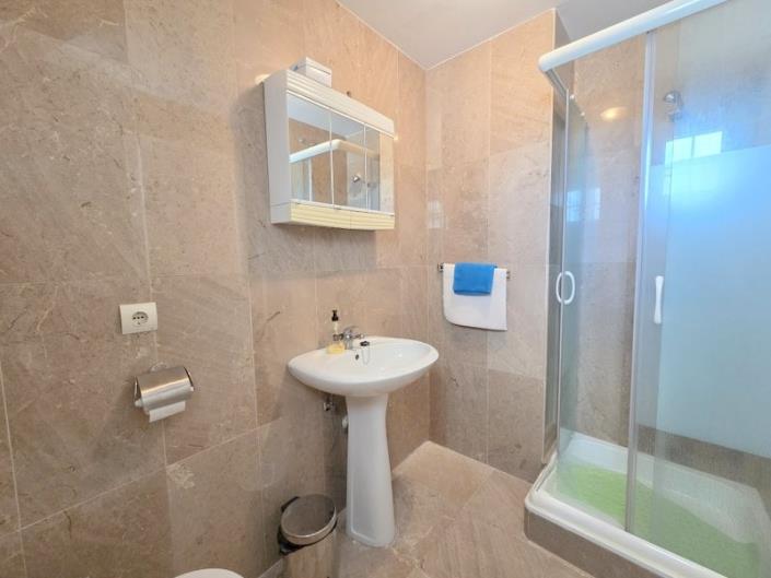 Image No.9-2 Bed Apartment for sale