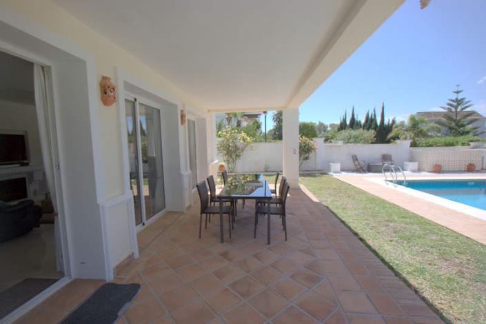 Image No.13-4 Bed Villa / Detached for sale