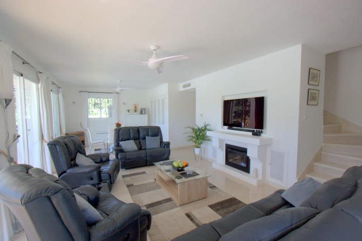 Image No.3-4 Bed Villa / Detached for sale