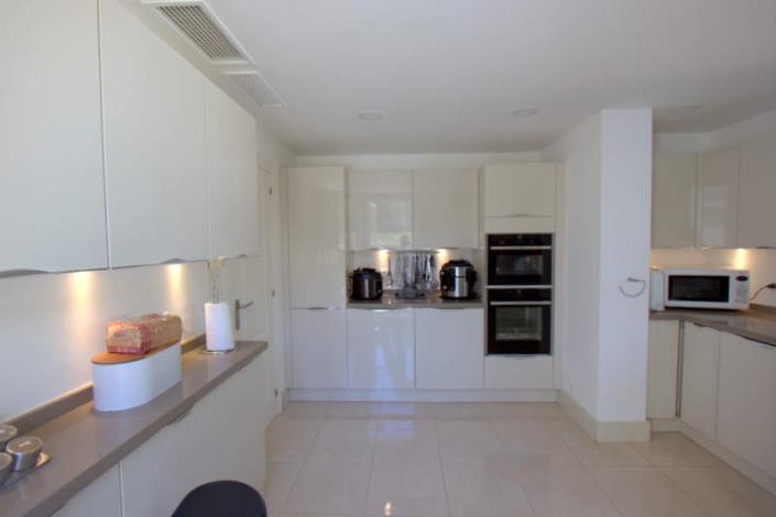 Image No.11-4 Bed Villa / Detached for sale