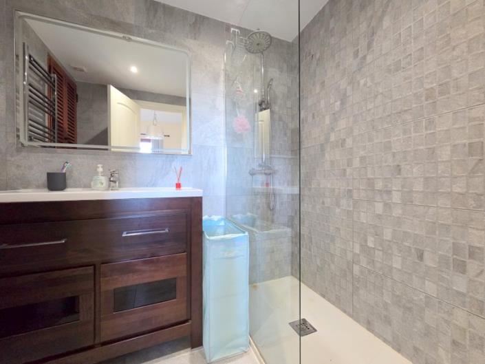 Image No.12-Appartement de 2 chambres à vendre à La Duquesa