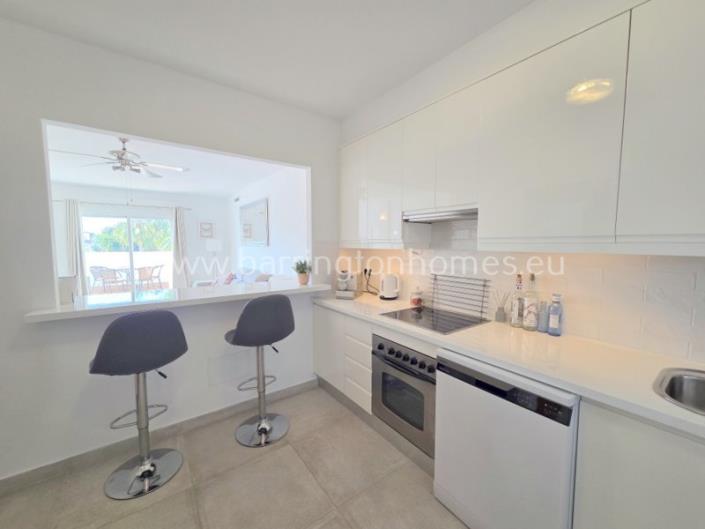 Image No.6-2 Bed Apartment for sale