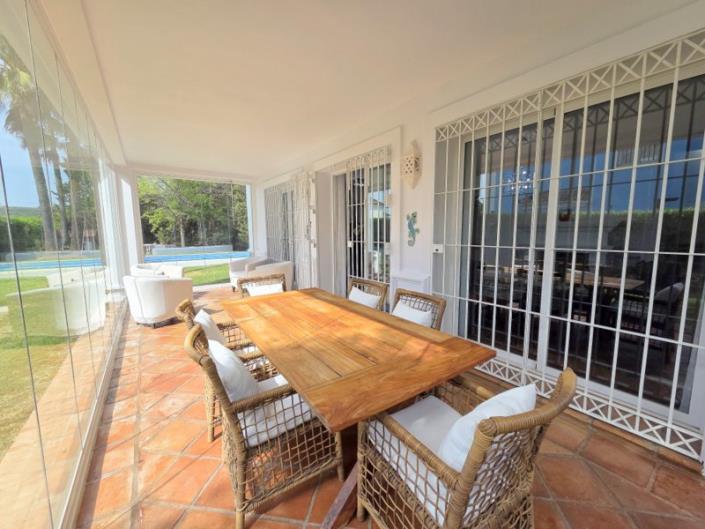 Image No.15-4 Bed Villa / Detached for sale