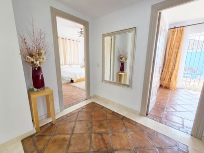 Image No.27-4 Bed Villa / Detached for sale