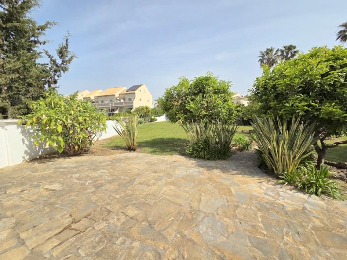 Image No.41-4 Bed Villa / Detached for sale