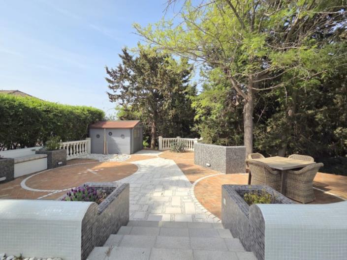 Image No.33-4 Bed Villa / Detached for sale