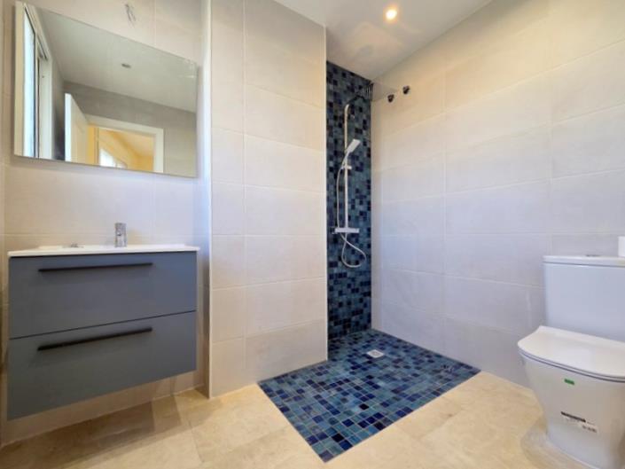 Image No.15-3 Bed Apartment for sale